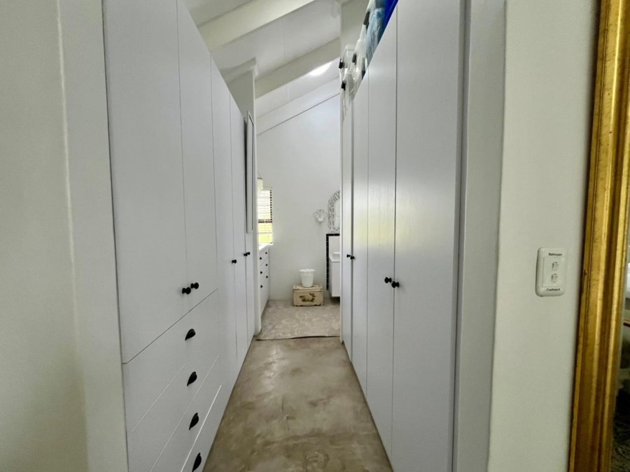 2 Bedroom Property for Sale in Waterval East North West